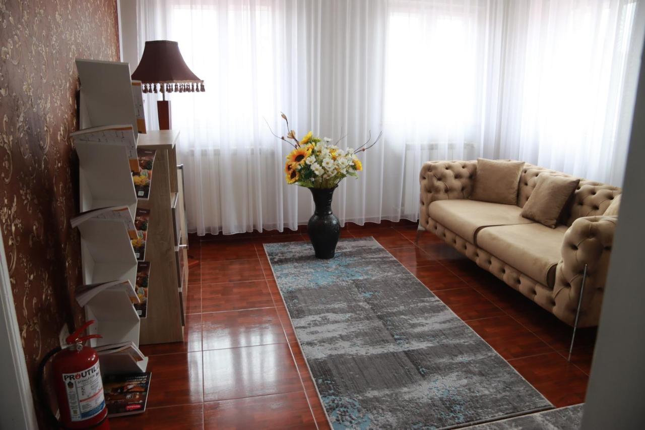 Hotel Casa Italia Calafat Kültér fotó