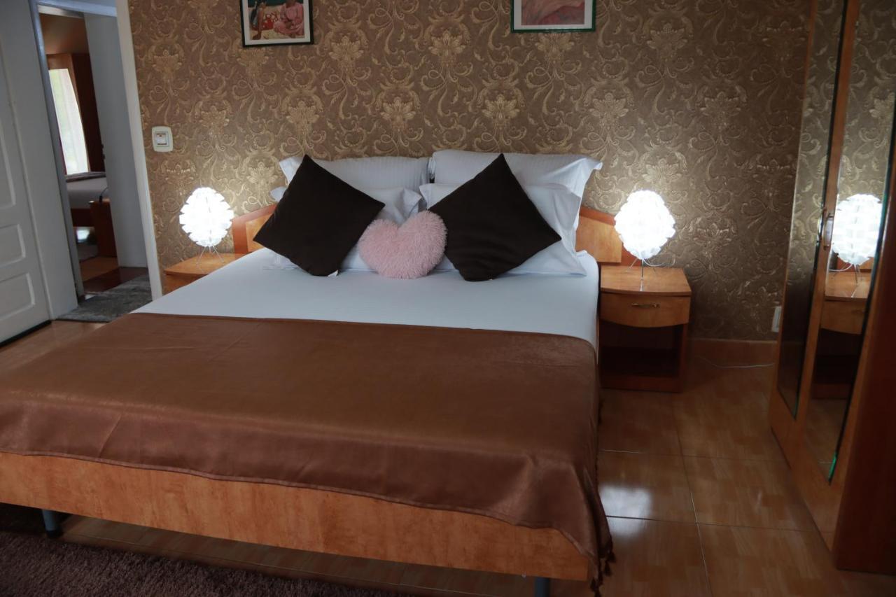 Hotel Casa Italia Calafat Kültér fotó